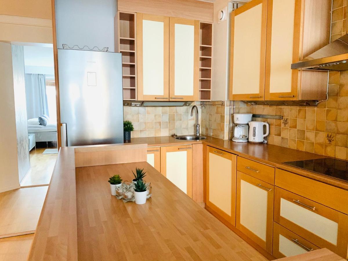 City Home Finland Spacious Downtown Apartment - One Bedroom, Private Sauna And Great Location In Tampere Downtown Eksteriør billede